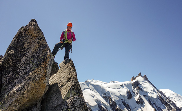 På toppen av Aiguille de Pelerins, Chamonix.  Foto: www.Mountain-Spirit-Guides.com